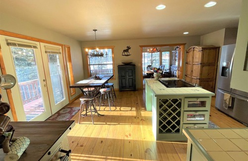 Taos Ski Valley House | Red River, NM Upper Valley Mountainside Retreat