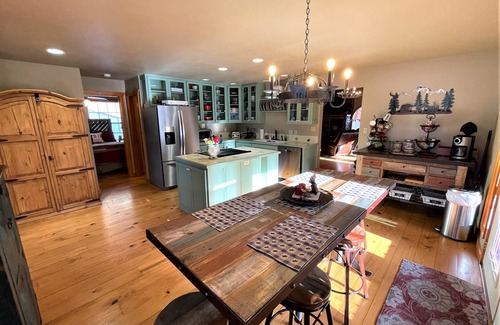 Taos Ski Valley House | Red River, NM Upper Valley Mountainside Retreat