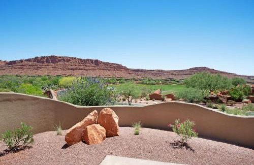 St. George House | Red Rock
