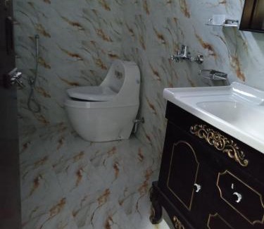 Abbottabad Apartment | Red Roof Apartments