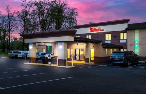 Reamstown Hotel | Red Roof Inn Denver