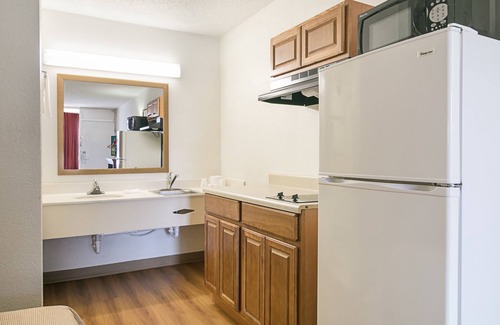 Forsyth Hotel | Red Roof Inn Forsyth