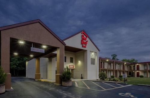 Williamsport Hotel | Red Roof Inn Hagerstown - Williamsport, MD