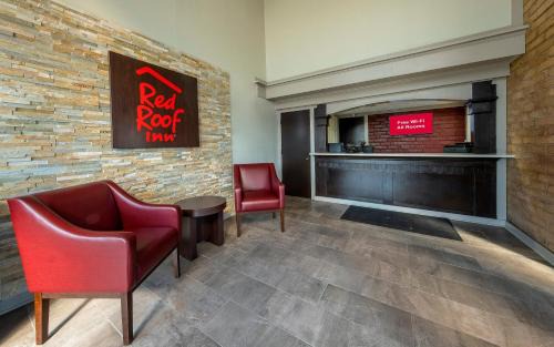 Monroe Hotel | Red Roof Inn Monroe