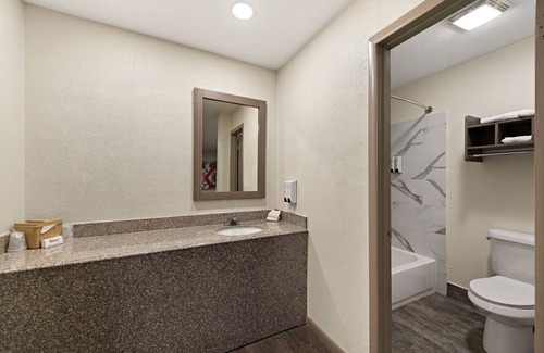 Nacogdoches Hotel | Red Roof Inn Nacogdoches