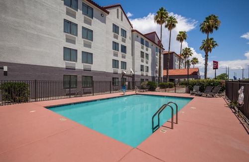 Cortaro Hotel | Red Roof Inn Tucson North - Marana