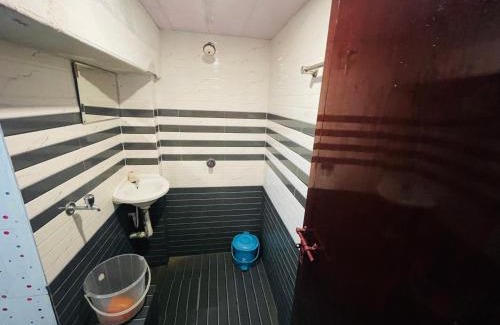 Thrissur House | Red Rose Garden homestay Thrissur