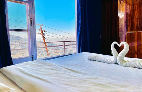 Kasauli Bed & Breakfast | Red Stone Kasauli
