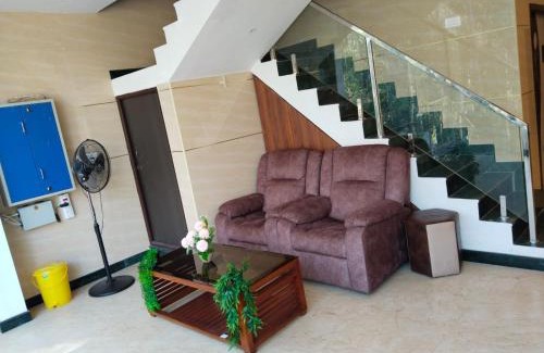 Yercaud Hotel | Red Stone Resort