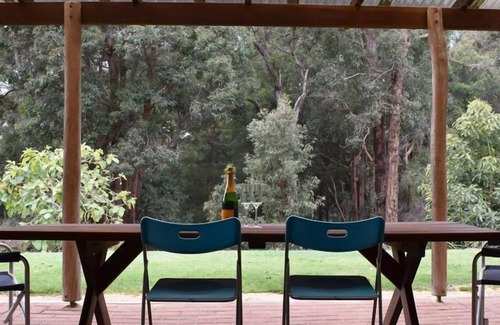 Walpole House | Red Tingle Retreat - Peaceful Forest Getaway