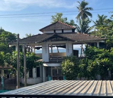 Dickwella Apartment | Red Uncle's House R1