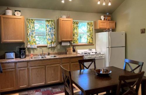 Bruno House | Redbud Cottage