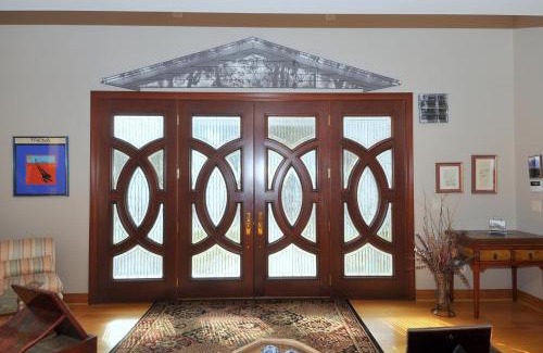 The Woods House | Redbud Keep - Unique Features, Movie Set Decor, Grill, Wifi, Family Friendly, Hiking, Billiard Table, Movie Theater Room, Fireplace, Golfing, View, 2 King Beds