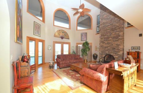 The Woods House | Redbud Keep - Unique Features, Movie Set Decor, Grill, Wifi, Family Friendly, Hiking, Billiard Table, Movie Theater Room, Fireplace, Golfing, View, 2 King Beds