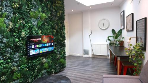Weavers Apartment | Redchurch House