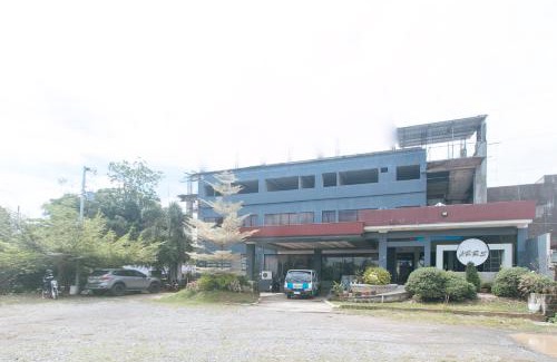 Tagum Hotel | RedDoorz @ ARRS HOTEL & RESORT
