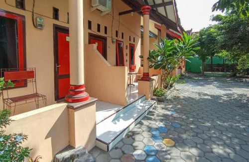 Banyuwangi Hotel | Reddoorz at El Shaday Homestay Banyuwangi