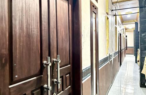 Tosari Hotel | RedDoorz at Hotel Huni Raya Bromo