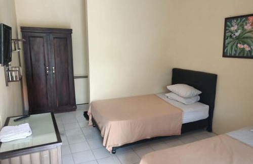 Ngawi Hotel | RedDoorz at Hotel Nuansa Ngawi