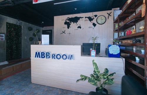 Pasay Hotel | RedDoorz at MBB Room NAIA 2
