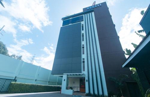 Talamban Hotel | RedDoorz at Nucell