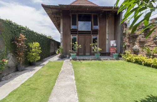 Sewon House | RedDoorz at Omah Kayu Homestay Yogyakarta
