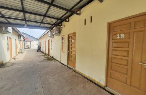 Pontianak Hotel | RedDoorz at Permana Homestay near Supadio Airport Pontianak