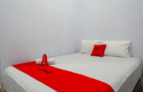 Tallunglipu House | RedDoorz At Rantepao Toraja Utara