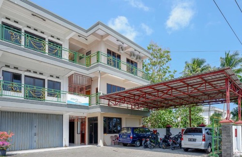 Banjarasri Hotel | RedDoorz At Telaga Mulya Hotel Wates