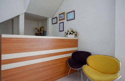 Palu Hotel | RedDoorz @ Hotel Bumi Palupy