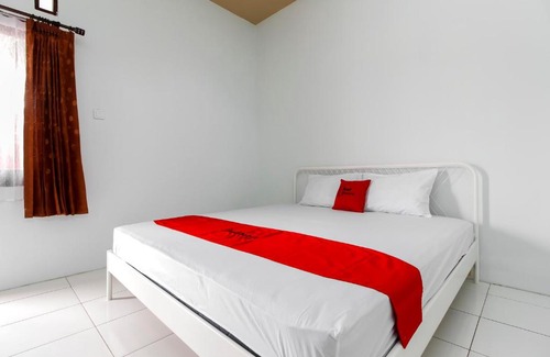 Jakarta House | RedDoorz @ Jagakarsa 2
