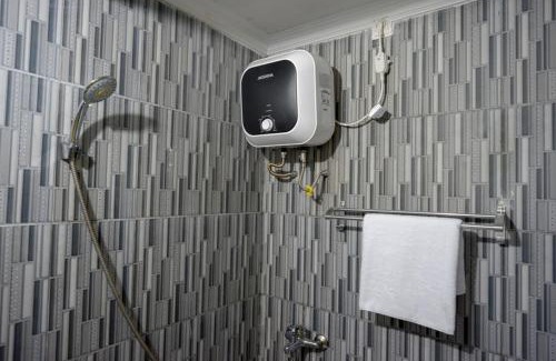 Semarang Hotel | RedDoorz @ Jalan Gatot Subroto Semarang