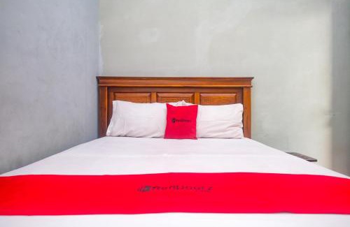 Malang House | RedDoorz @ Jalan Kedawung