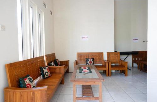 Kendal Hotel | RedDoorz @ Jalan Raya Kaliwungu Selatan Kendal