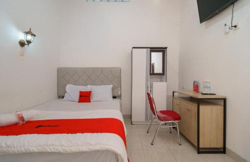 Rajabasa Hotel | RedDoorz @ Jalan Sultan Agung Lampung