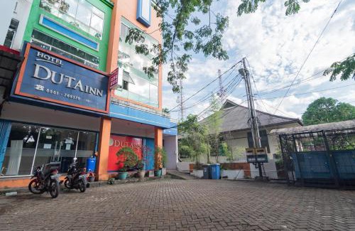 Pontianak Hotel | RedDoorz @ Komplek Pontianak Mall