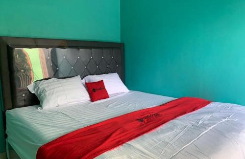 Rajabasa Hotel | RedDoorz @ Langkapura Lampung