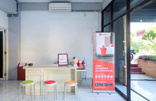 West Semarang House | RedDoorz near Ahmad Yani Airport 3