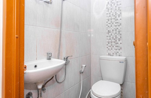 Astana Anyar House | RedDoorz near Alun Alun Bandung 2