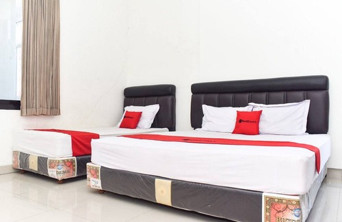 Wonosobo Hotel | RedDoorz near Alun Alun Wonosobo