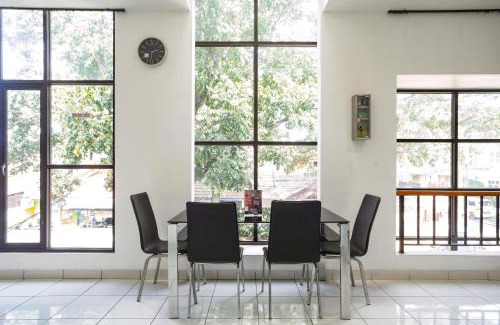 Serpong House | RedDoorz near Eka Hospital BSD City