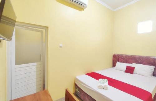 Semarang Hotel | RedDoorz Near Exit Toll Banyumanik Semarang