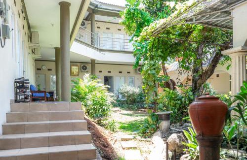 Semarang House | RedDoorz near Gajahmungkur Semarang