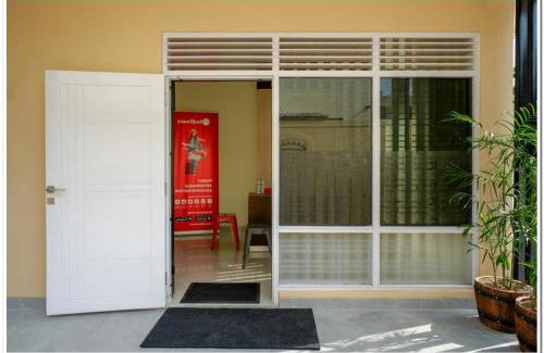 Catur Tunggal Hotel | RedDoorz near Gejayan 3