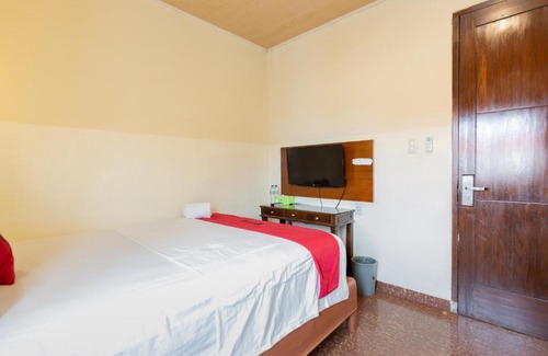Cawang House | RedDoorz near Halim Perdanakusuma 3