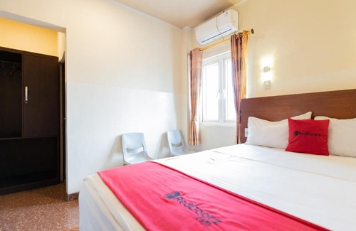Cawang House | RedDoorz near Halim Perdanakusuma 3