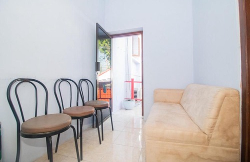 Banyuwangi House | RedDoorz near Pantai Boom