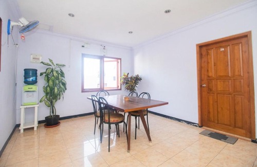 Banyuwangi House | RedDoorz near Pantai Boom