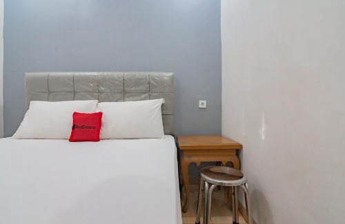 North Cirebon Hotel | RedDoorz near Prujakan Station Cirebon