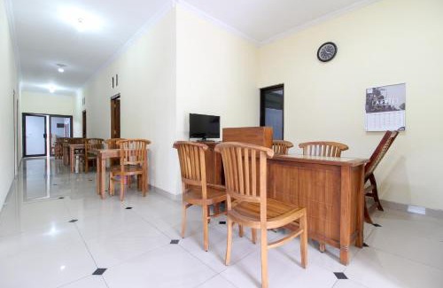 Condongcatur House | RedDoorz near Rumah Sakit Condong Catur